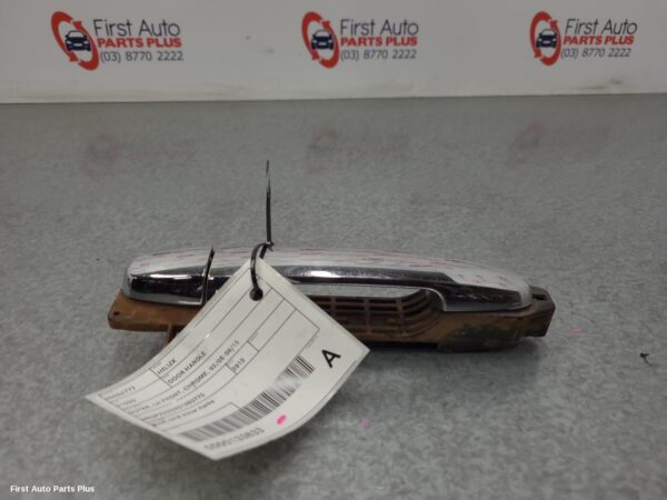 2010 TOYOTA HILUX Door Handle