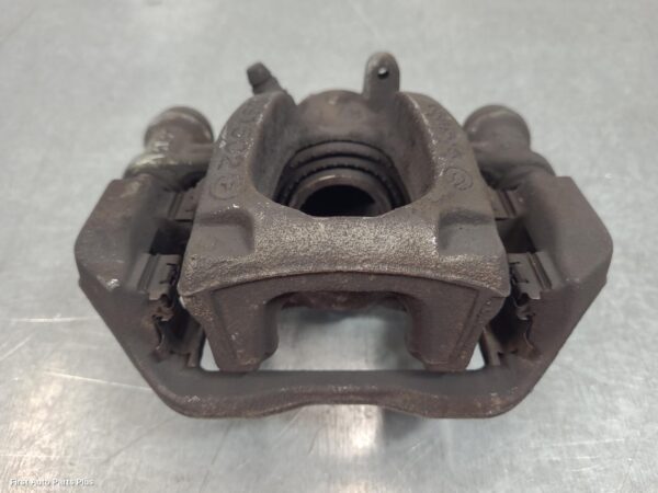 2021 MERCEDES VITO Caliper