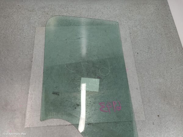 2017 RENAULT MASTER Left Front Door Window