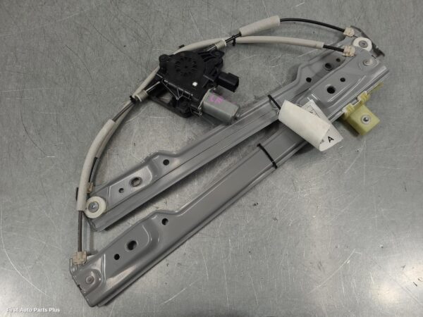 2022 RAM 1500 Left Front Window Reg/Motor