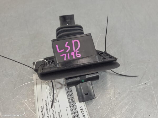 2021 VOLKSWAGEN TRANSPORTER Misc Switch/Relay