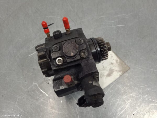 2016 RENAULT MASTER Injector Pump