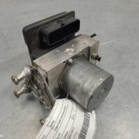 2014 MERCEDES VITO Abs Pump/Modulator