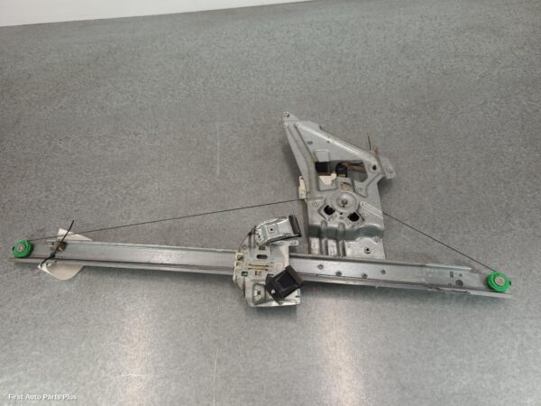2012 VOLKSWAGEN CRAFTER Left Front Window Reg/Motor