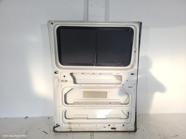 2012 VOLKSWAGEN TRANSPORTER Left Rear Door/Sliding