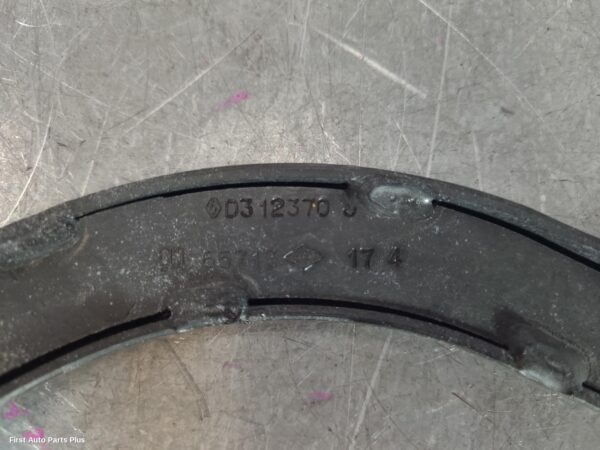 2014 RENAULT TRAFIC Door Hinge/Runner
