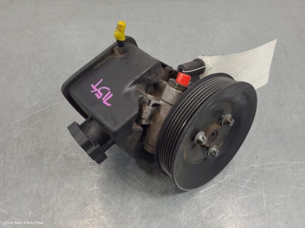 2006 MERCEDES VIANO Steering Pump