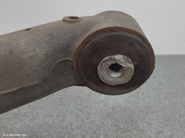 2012 MERCEDES VITO Right Rear Hub Assembly