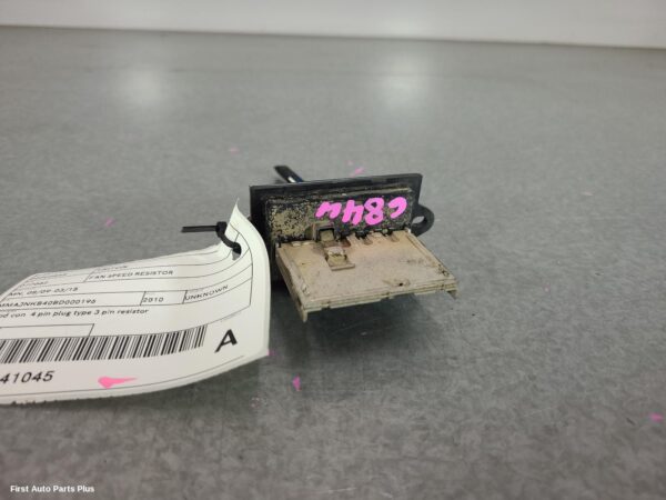 2010 MITSUBISHI TRITON Fan Speed Resistor