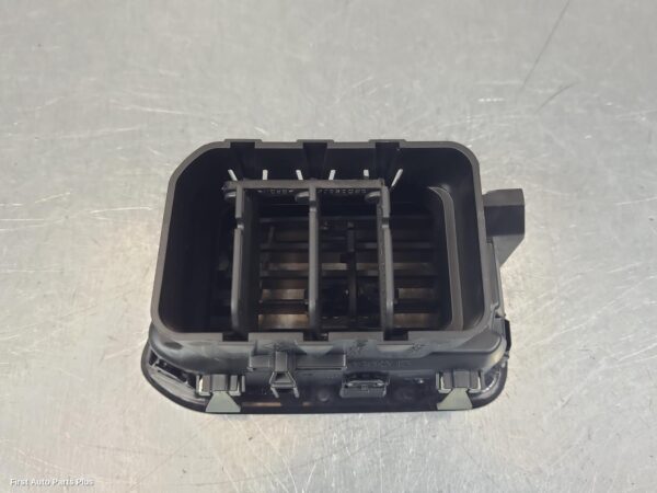 2021 RENAULT MASTER Trim Panel