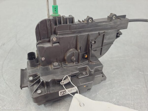 2016 MERCEDES VITO Door/Boot/Gate Lock