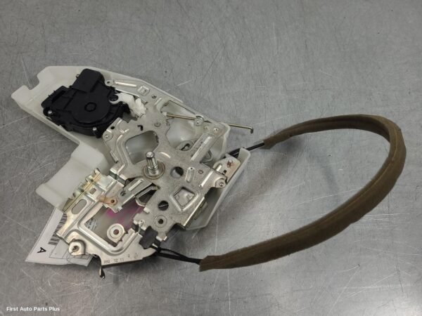 2016 RENAULT MASTER Door/Boot/Gate Lock