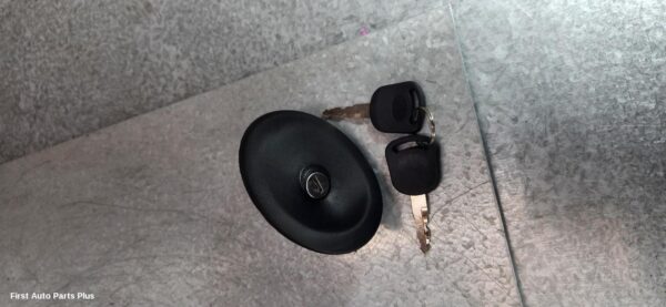 1998 FORD TRANSIT Fuel Door / Filler