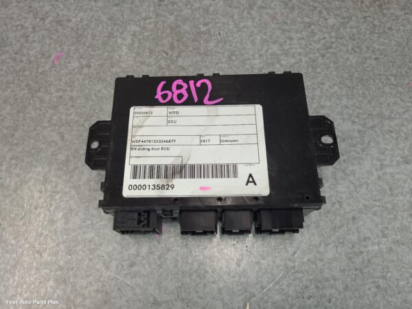 2017 MERCEDES VITO Ecu