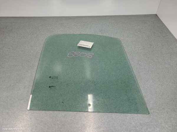2013 RENAULT TRAFIC Right Front Door Window