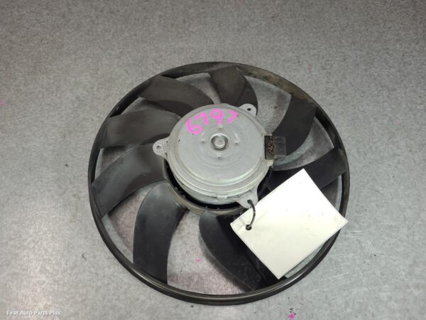 2019 MERCEDES SPRINTER Fan