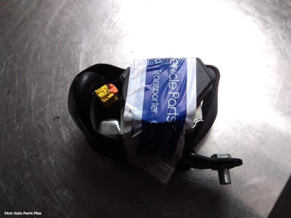 2009 MERCEDES VITO Seatbelt/Stalk