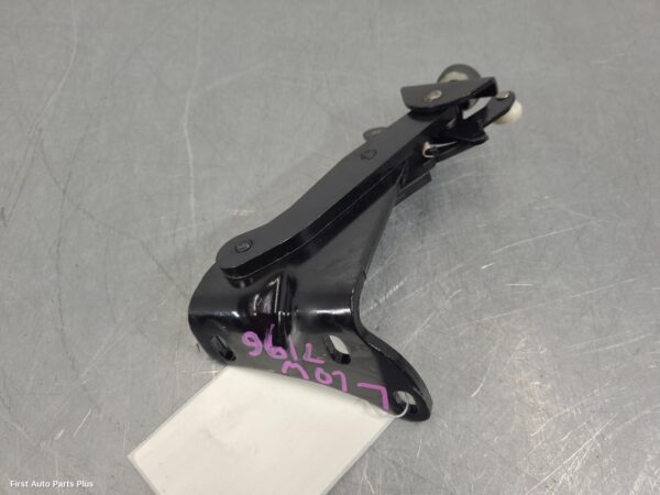2021 VOLKSWAGEN TRANSPORTER Door Hinge/Runner