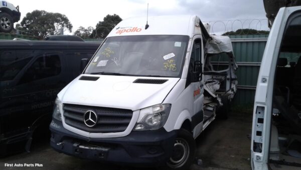 2017 MERCEDES SPRINTER Seat Box