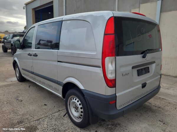 2007 MERCEDES VITO Mud Flaps