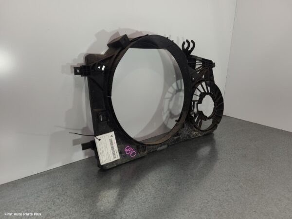 2015 RENAULT MASTER Fan Shroud