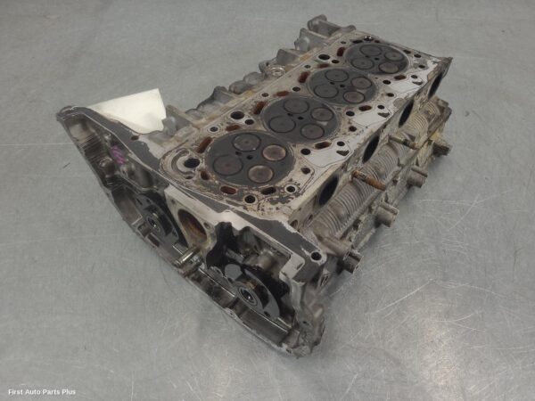 2004 FORD TRANSIT Cylinder Head