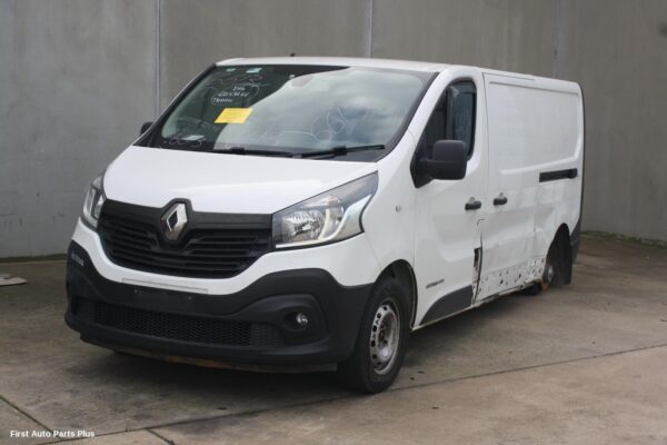 2015 RENAULT TRAFIC Air Cleaner/Box