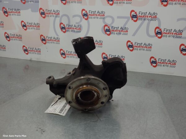 2019 MERCEDES SPRINTER Right Front Hub Assembly