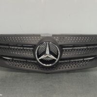 2016 MERCEDES VITO Grille
