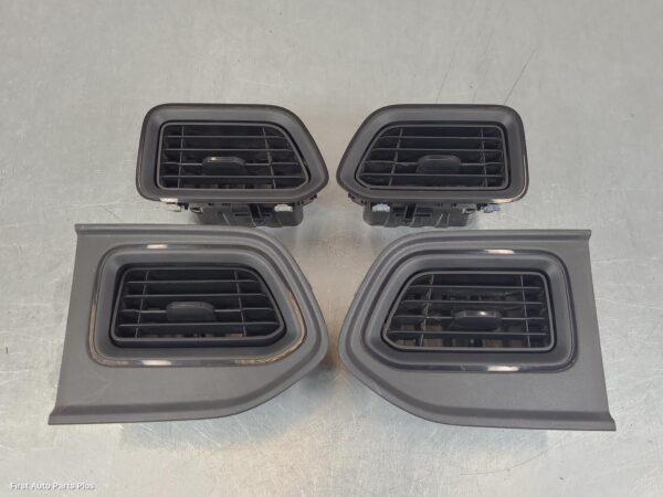 2021 RENAULT MASTER Trim Panel