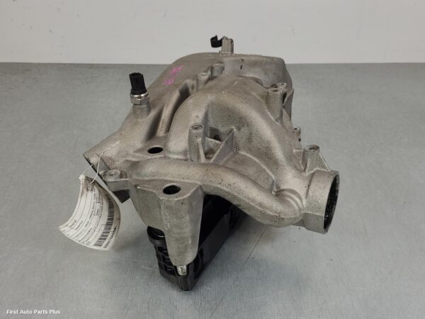 2009 MERCEDES SPRINTER Manifold
