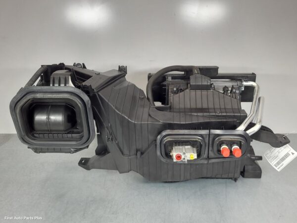 2021 MERCEDES SPRINTER Heater Core/Box