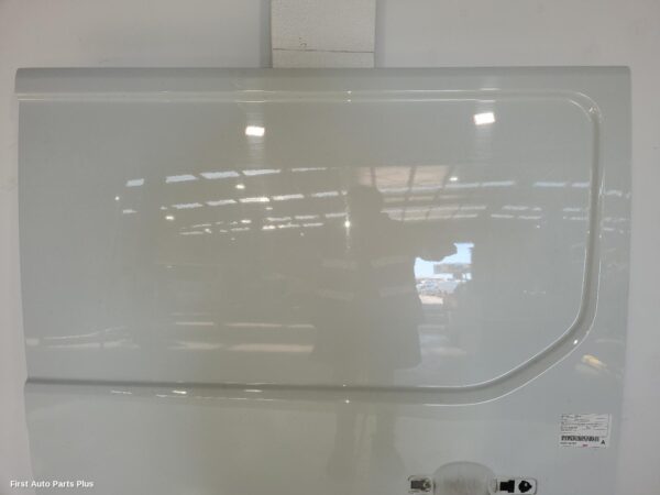 2021 RENAULT TRAFIC RIGHT_REAR_DOOR_SLIDING