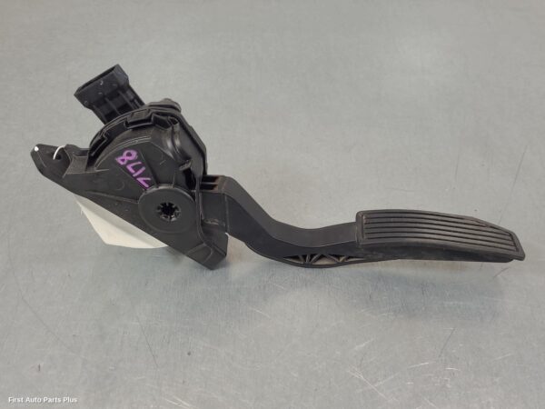 2017 HOLDEN COLORADO Pedal Assembly