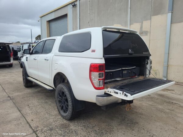 2020 FORD RANGER Door Hinge/Runner