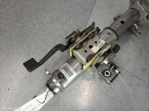 2014 MERCEDES VITO Steering Column