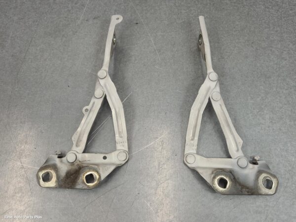 2015 FORD TRANSIT CUSTOM Bonnet Hinge/Strut