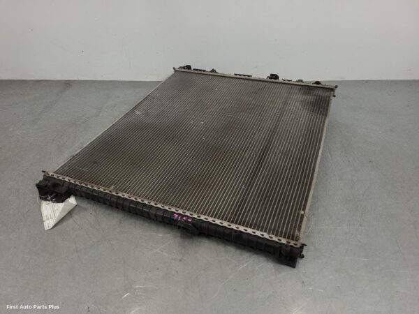 2020 VOLKSWAGEN CRAFTER Radiator