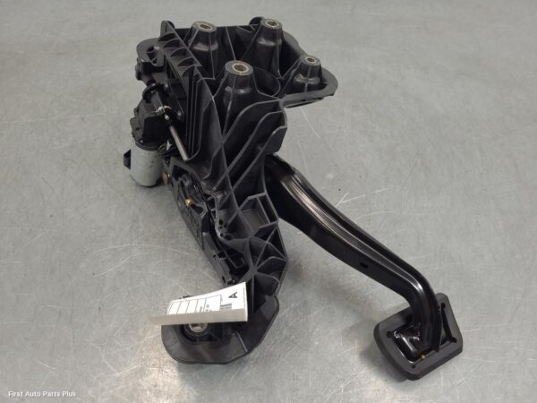 2022 RAM 1500 Pedal Assembly