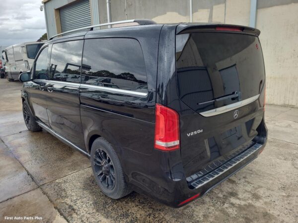2020 MERCEDES VITO REVERSE_CAMERA