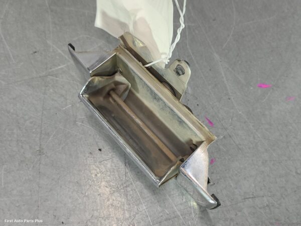 2007 TOYOTA HILUX Tailgate Handle