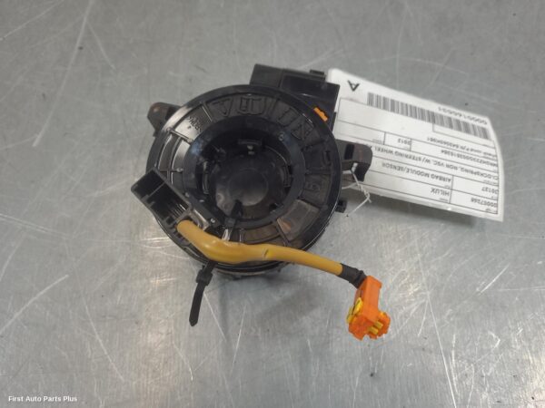 2012 TOYOTA HILUX Airbag Module/Sensor