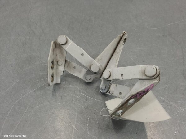 2005 MERCEDES SPRINTER Bonnet Hinge/Strut