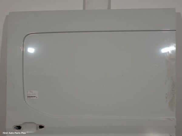 2024 LDV DELIVER 9 Left Rear Door/Sliding