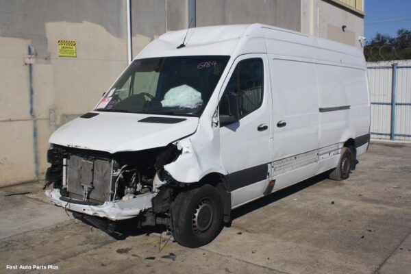 2021 MERCEDES SPRINTER Door/Tailgate Seal
