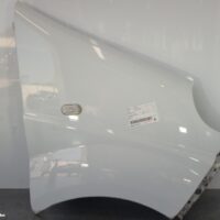 2014 RENAULT TRAFIC Right Guard