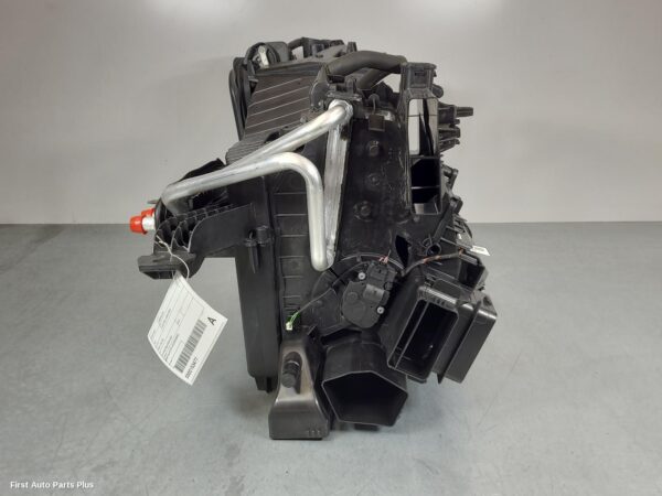 2021 MERCEDES SPRINTER Heater Core/Box