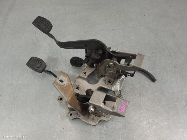 2014 FORD TRANSIT CUSTOM Pedal Assembly