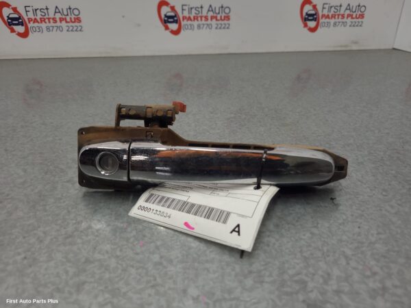 2010 TOYOTA HILUX Door Handle