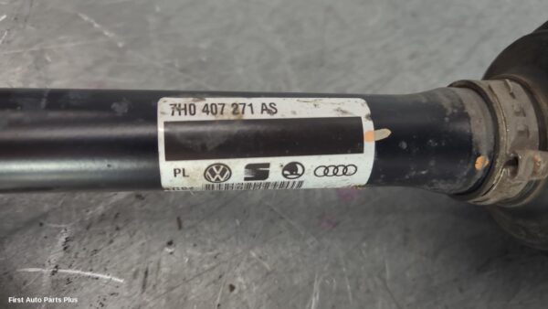 2012 VOLKSWAGEN TRANSPORTER Left Driveshaft